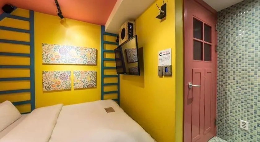 Hotel Yaja Yeongdeungpo Сеул 2*,
