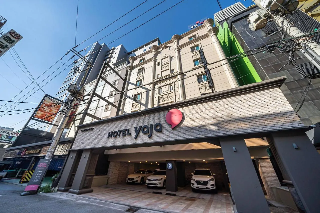 Hotel Yaja Yeongdeungpo Сеул Мотель